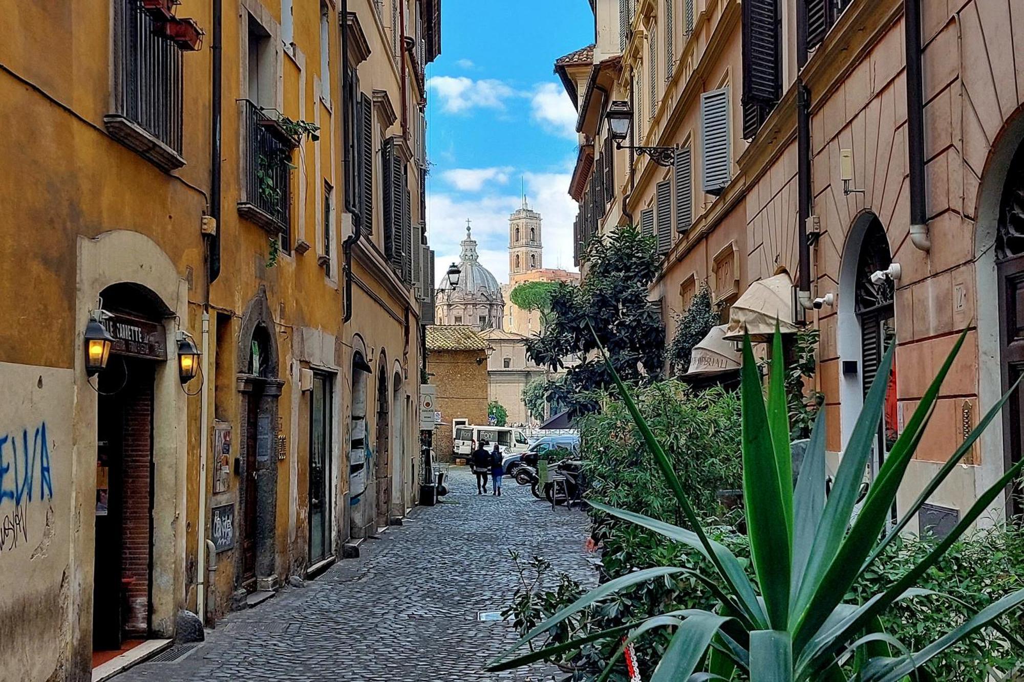 Luxury In Rione Monti Apartment Rome
